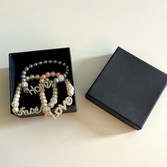 Set of 3 Pearl Bracelets: Faith, Hope, & Love - Picture 1 of 5